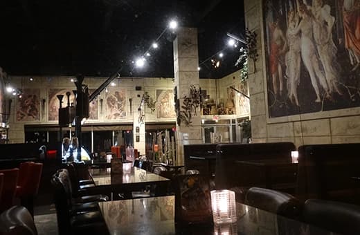 Milton Restaurant Indoor Seating