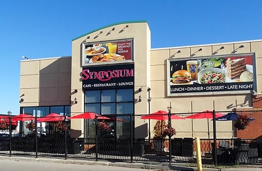 Woodbridge Restaurant Exterior Patio Symposium